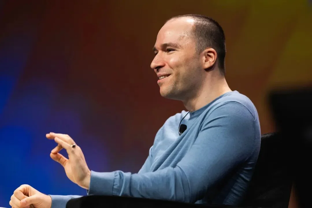 OpenAI 大瓜曝光，Ilya 偷拍 70 页文件实锤奥特曼撒谎