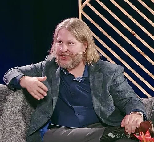 Claude复活30年前传奇游戏，仅用一个周末