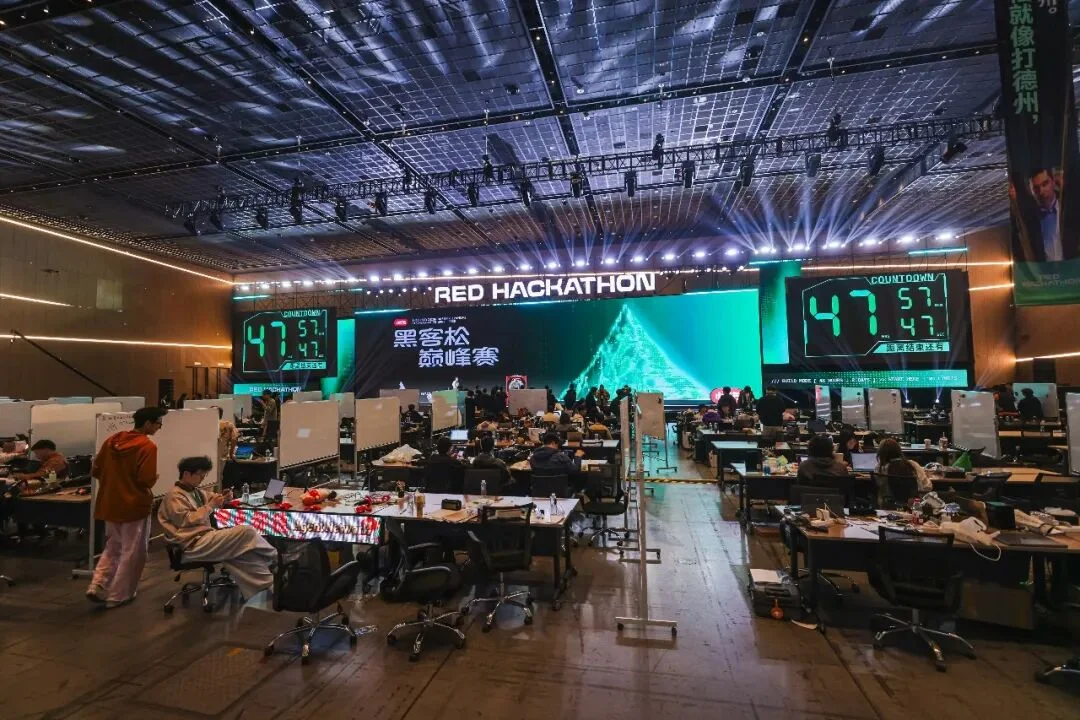 小红书已成AI孵化器？揭秘AI原住民如何“公开构建”新范式