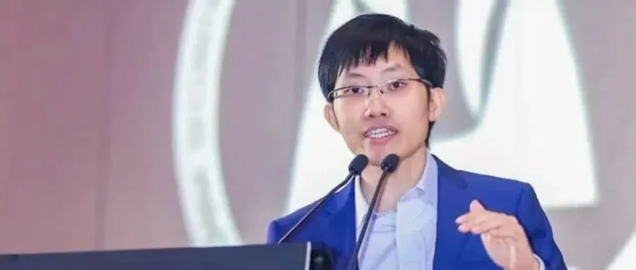 DeepSeek首次融资估值超680亿！梁文锋被曝融资20亿，AI独角兽崛起